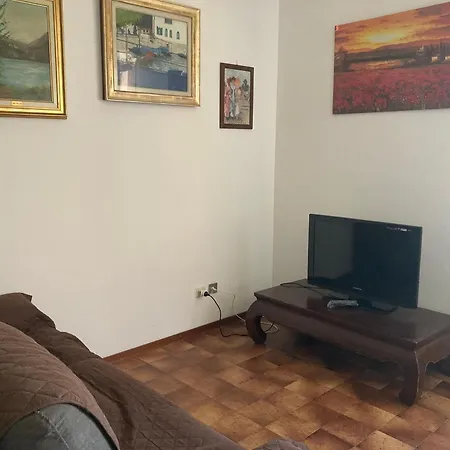 Dem & Liz Apartamento Arona